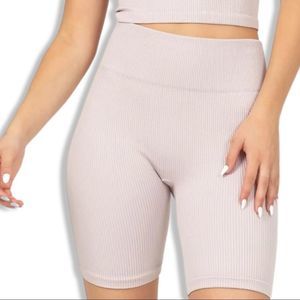 Pastel violet Seamless high waisted biker shorts
